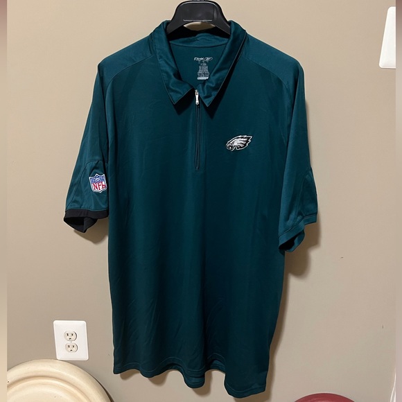 Reebok Other - Eagles Reebok polo size XL
